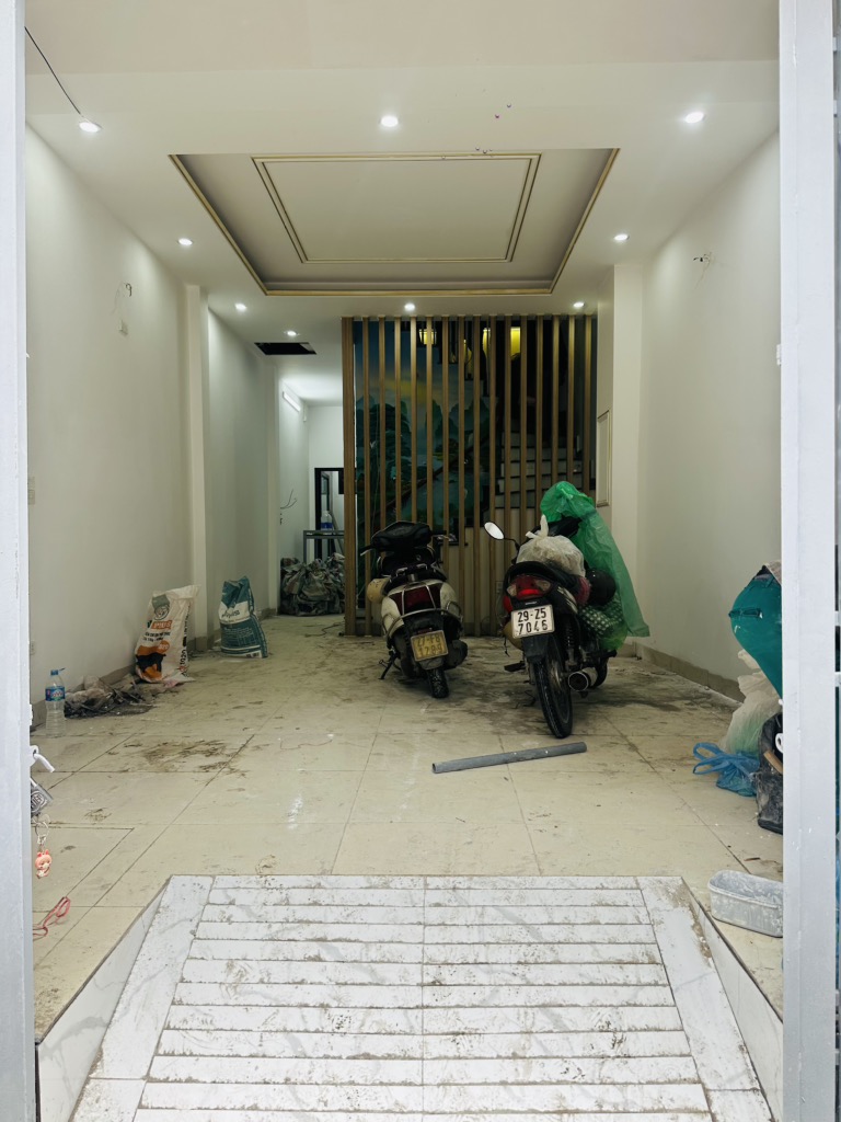 CĂN HỘ DÒNG TIÊN – PHÚ DIỄN – GẦN PHỐ - 2 THOÁNG – 16 PHÒNG FULL NỘI THẤT